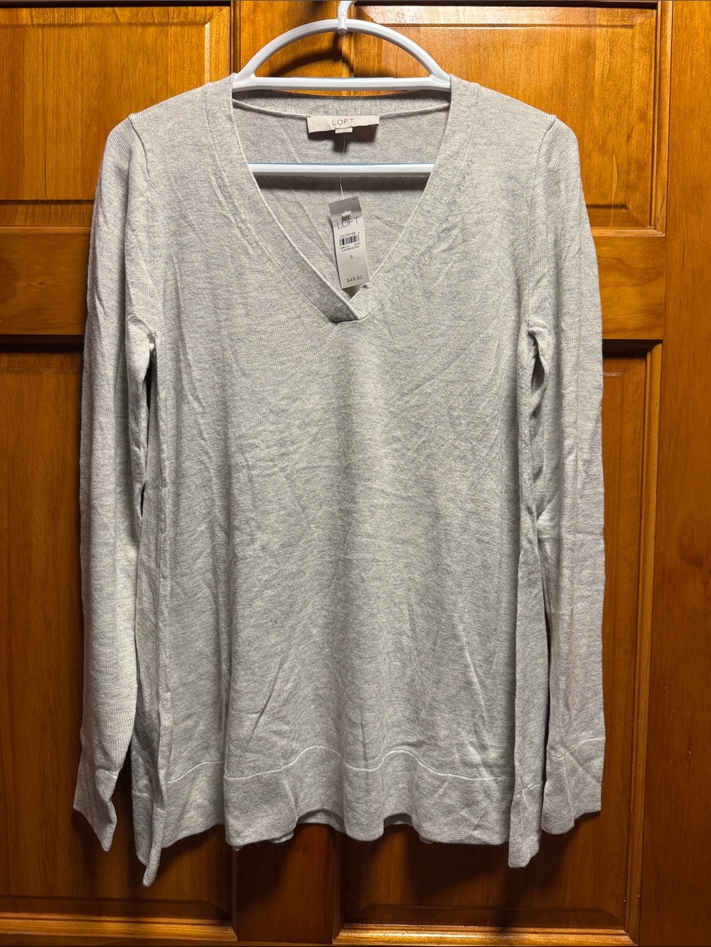 LOFT Light Gray V-Neck Long Sleeve Sweater